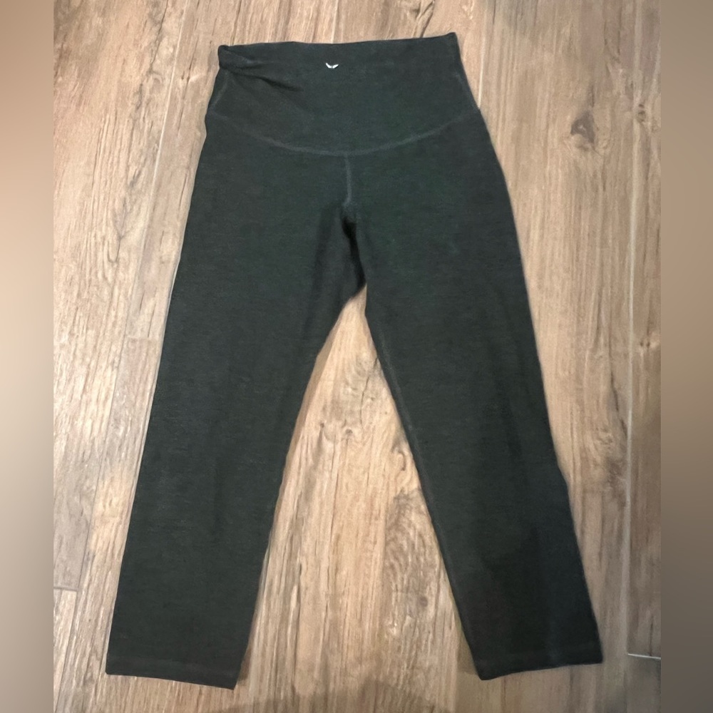 Old navy active leggings size medium